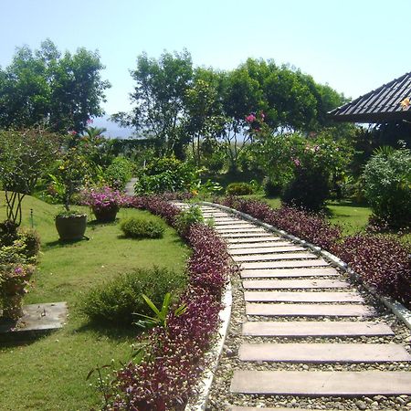 Maekok River Village Resort Mae Ai Exterior foto