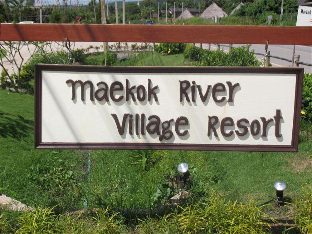 Maekok River Village Resort Mae Ai Exterior foto